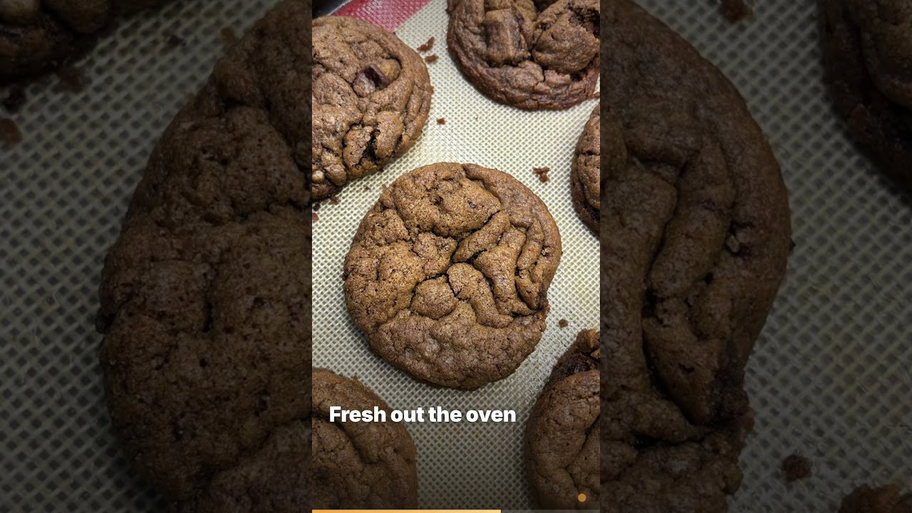 Espresso Chocolate Chunk Cookies | Bakery-Style Coffee Cookies in Minutes! ☕🍪