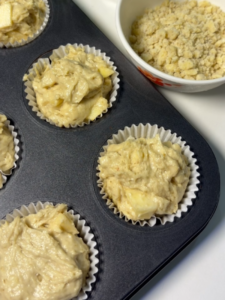 Apple Cinnamon Crumb Muffins Recipe