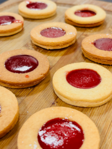 Raspberry Jam Sandwich Cookies Recipe