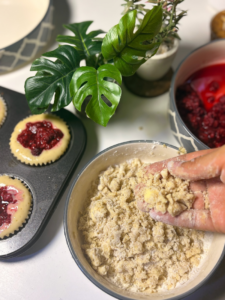Raspberry Streusel Muffins Recipe