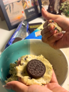 Cookies Cream Chocolate Cookies Recipe